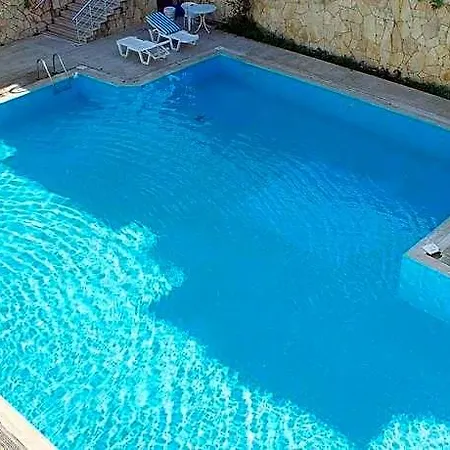 Ares Kemer