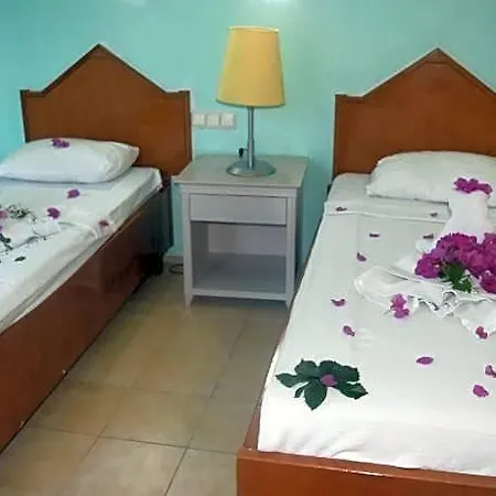 Hotel Ares 3*